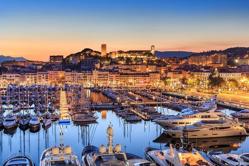 Romantic And New Apartment In The Famous Rue Meynadier In The Supercentre Of Cannes Luaran gambar