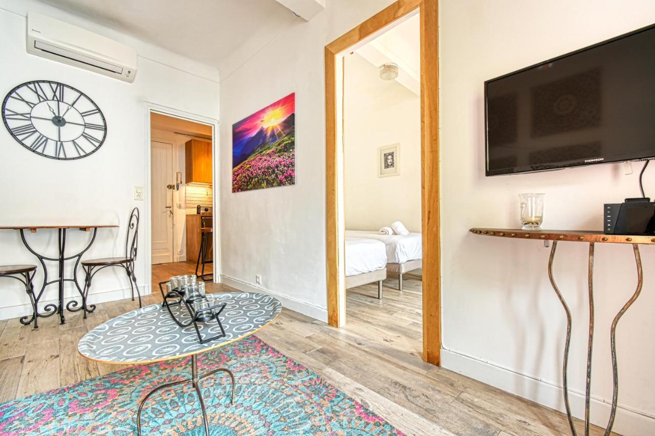 Romantic And New Apartment In The Famous Rue Meynadier In The Supercentre Of Cannes Luaran gambar